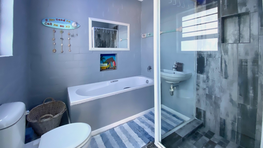 5 Bedroom Property for Sale in Dwarskersbos Western Cape